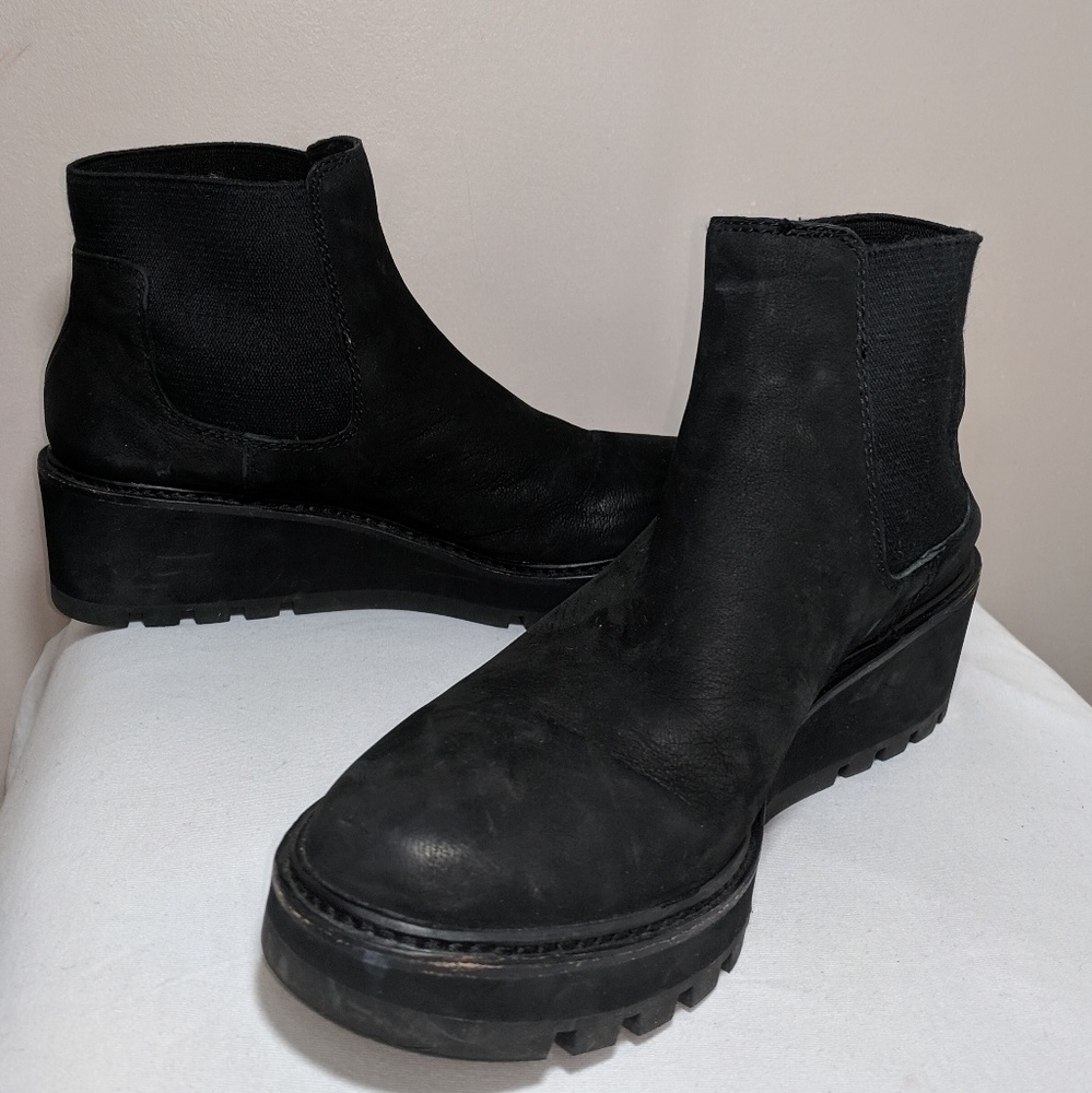 EILEEN FISHER WEDGE HEEL BOOTIES